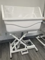 BTF-90E Small Fiberglass Grooming Bathtub